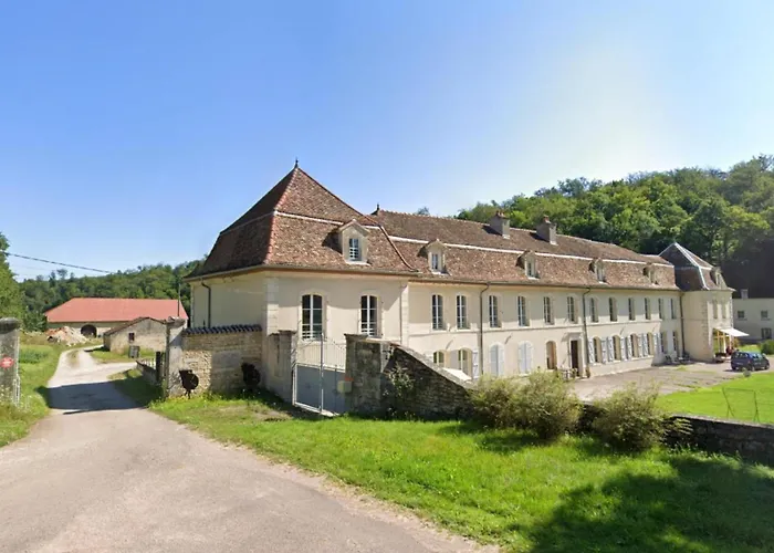 De L'abbaye Triple Bed & Breakfast